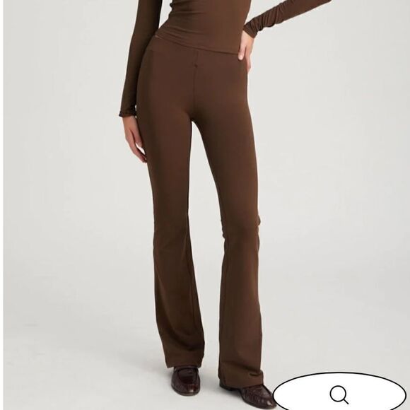 SPRWMN Dark Chocolate Micro Flare City Leggings Women’s Small - Picture 1 of 4